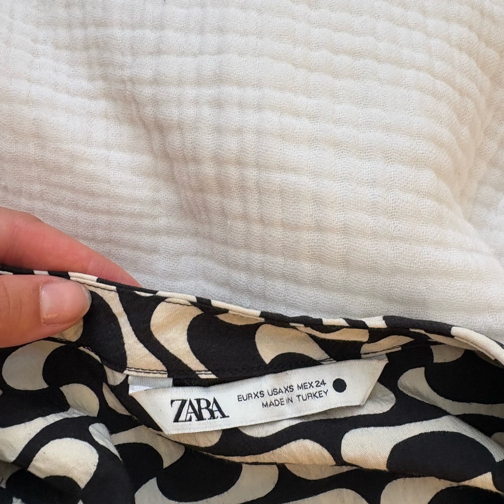 Zara Black & White Printed Mini Dress - Picture 4 of 4